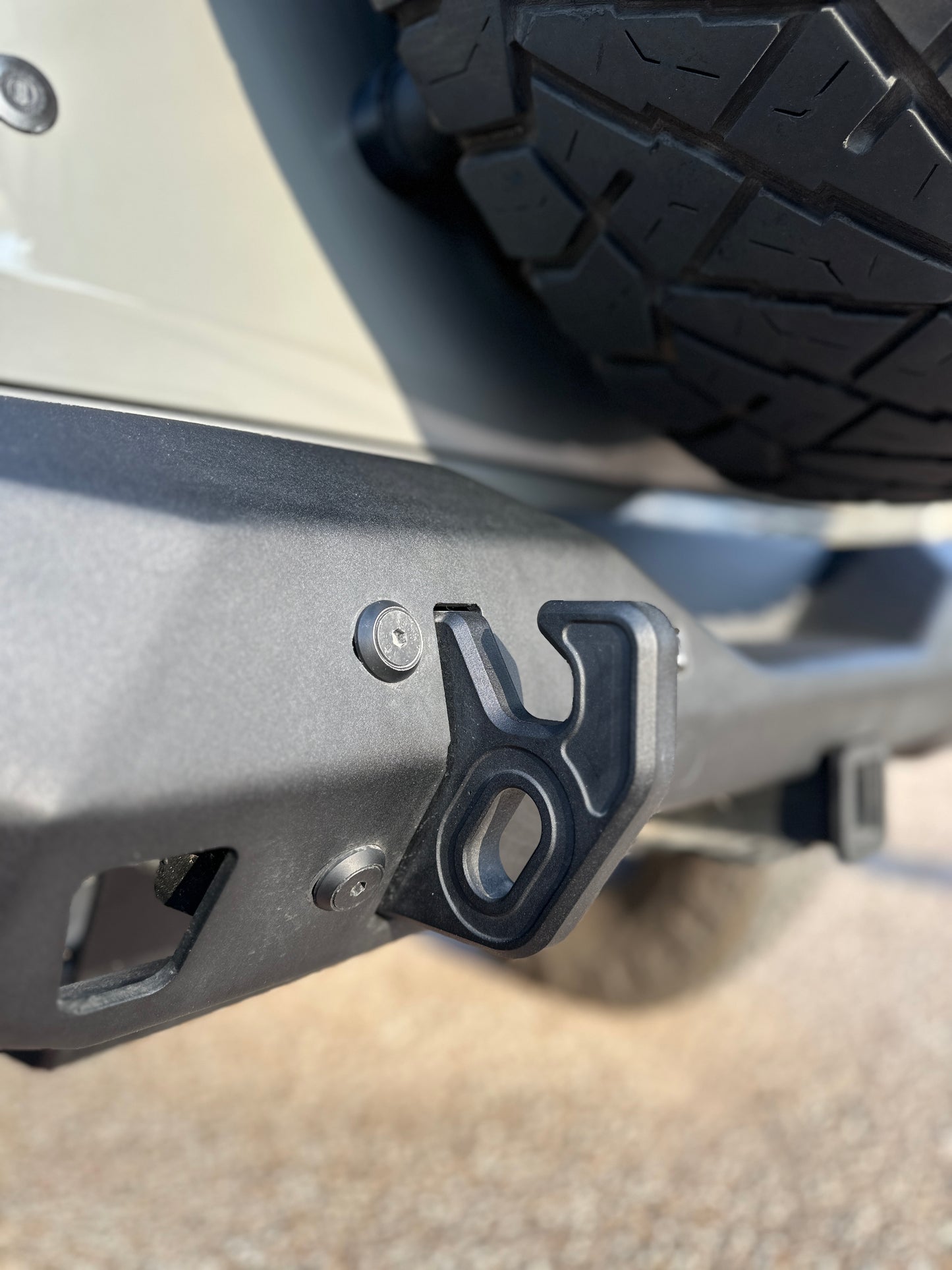 RIVAL Rear Aluminum Stubby Bumper 2018-2025 Jeep Wrangler JL - RIVAL USA INC.