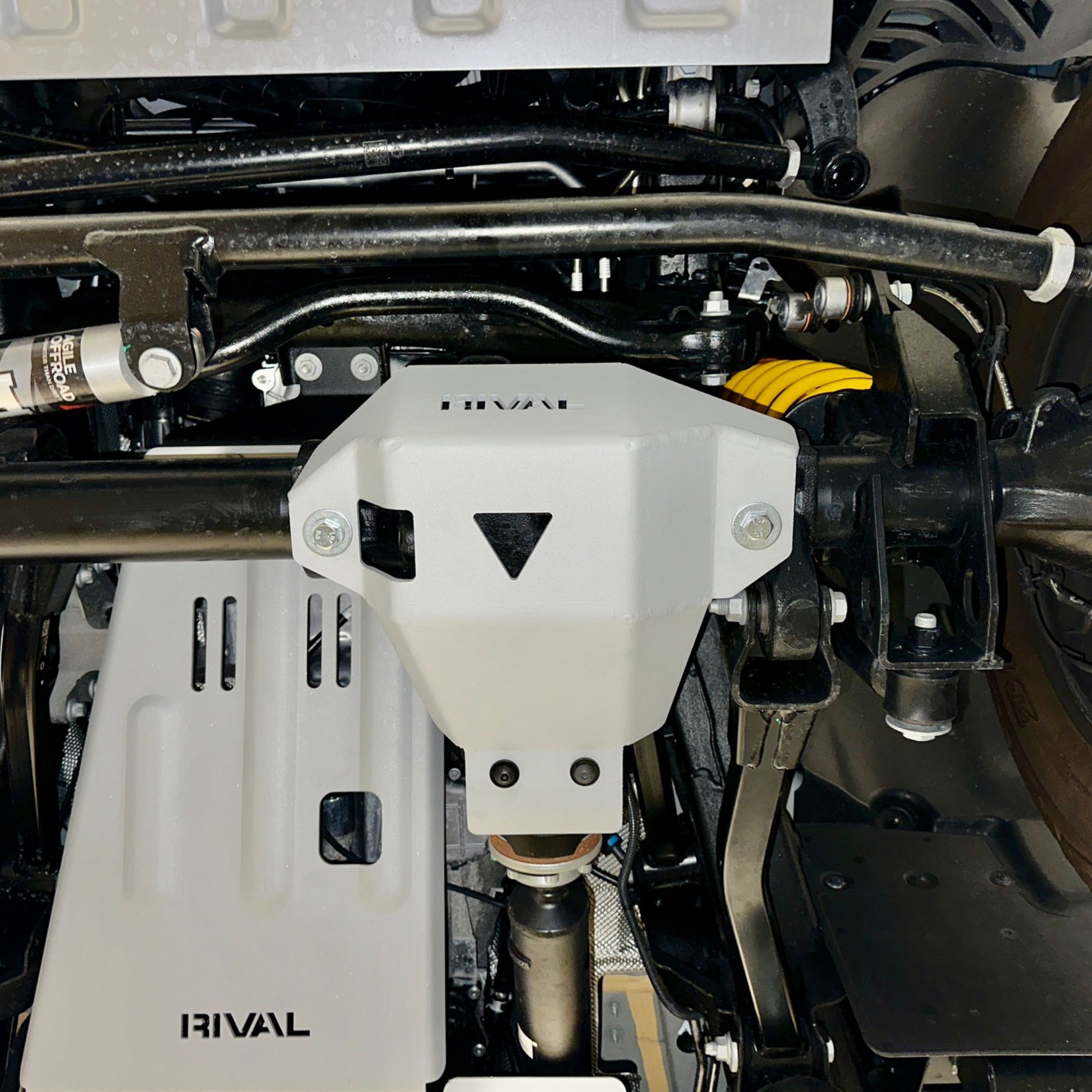 RIVAL Aluminum Front Differential Skid Plate Ineos Grenadier And Quartermaster - RIVAL USA INC.