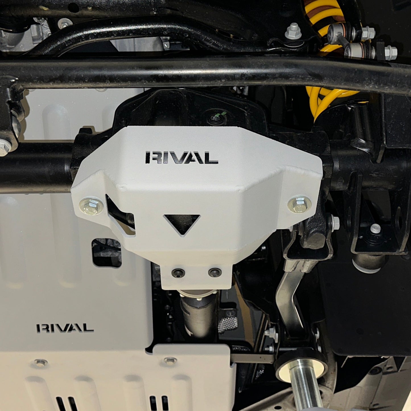 RIVAL Aluminum Front Differential Skid Plate Ineos Grenadier And Quartermaster - RIVAL USA INC.
