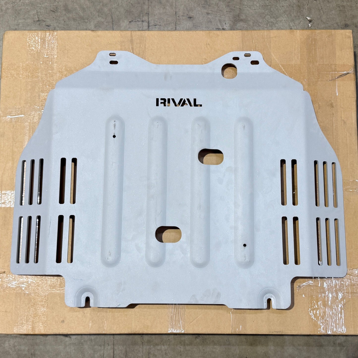 Open Box RIVAL Aluminum Transmission Catalytic Converter Skid Plate 2021-2025 Toyota Tundra CrewMax HYBRID | 2022-2025 Toyota Sequoia - RIVAL USA INC.