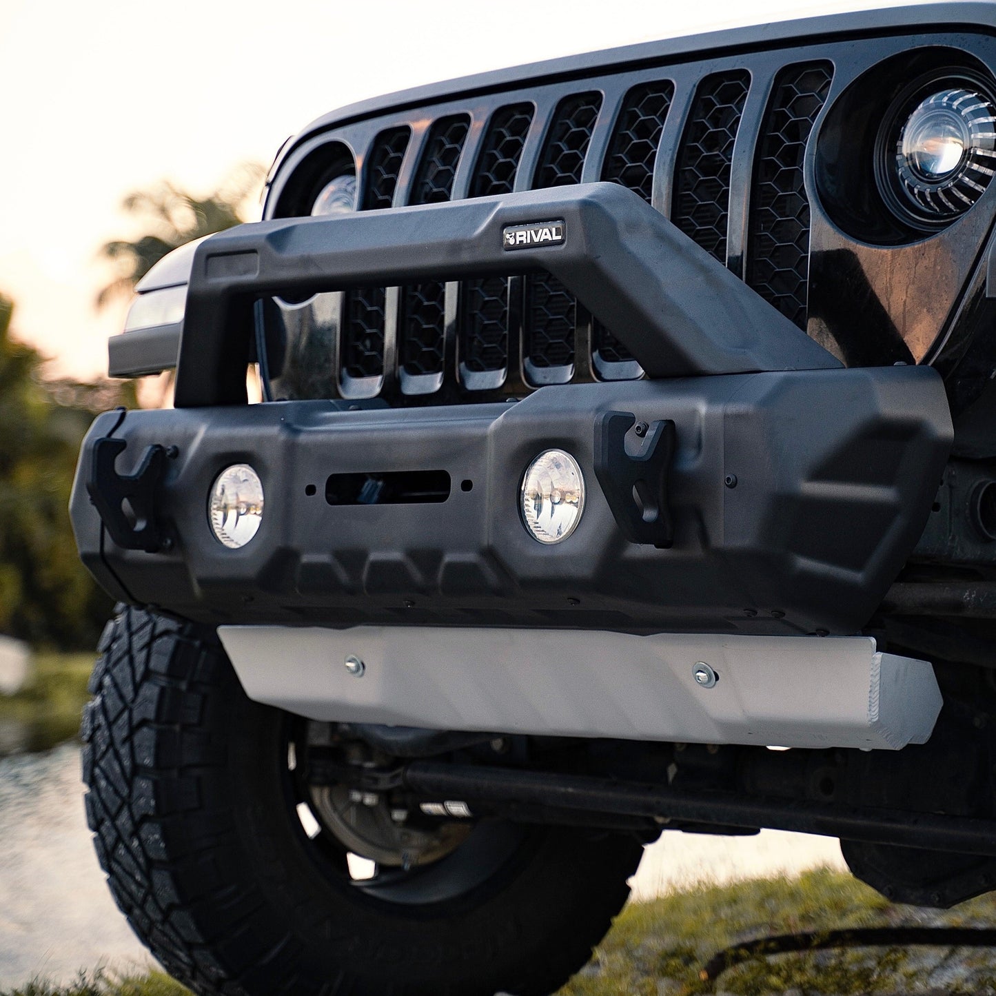 2D.2715.1-NL Full Set RIVAL Front Modular Stamped Steel Stubby Bumper Jeep Wrangler and Gladiator - RIVAL 4x4 United States