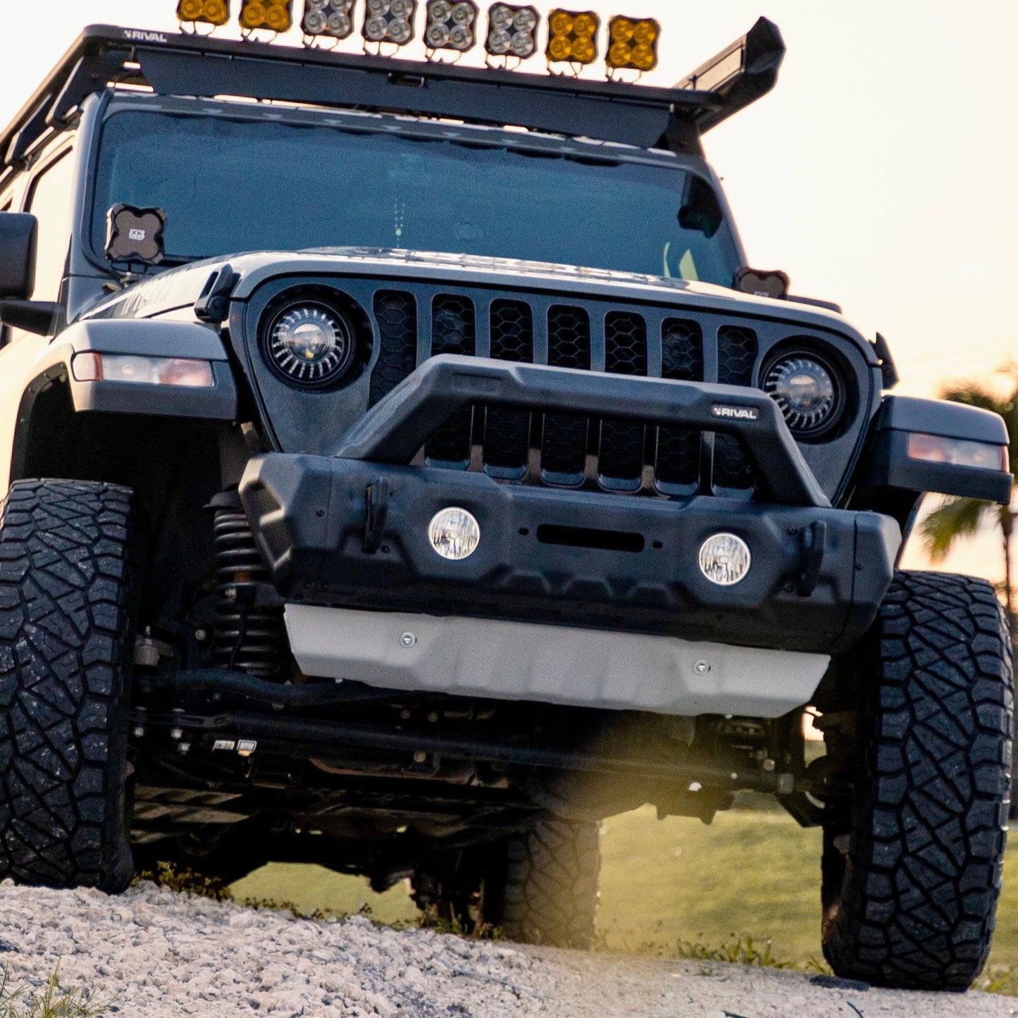 2D.2715.1-NL Full Set RIVAL Front Modular Stamped Steel Stubby Bumper Jeep Wrangler and Gladiator - RIVAL 4x4 United States