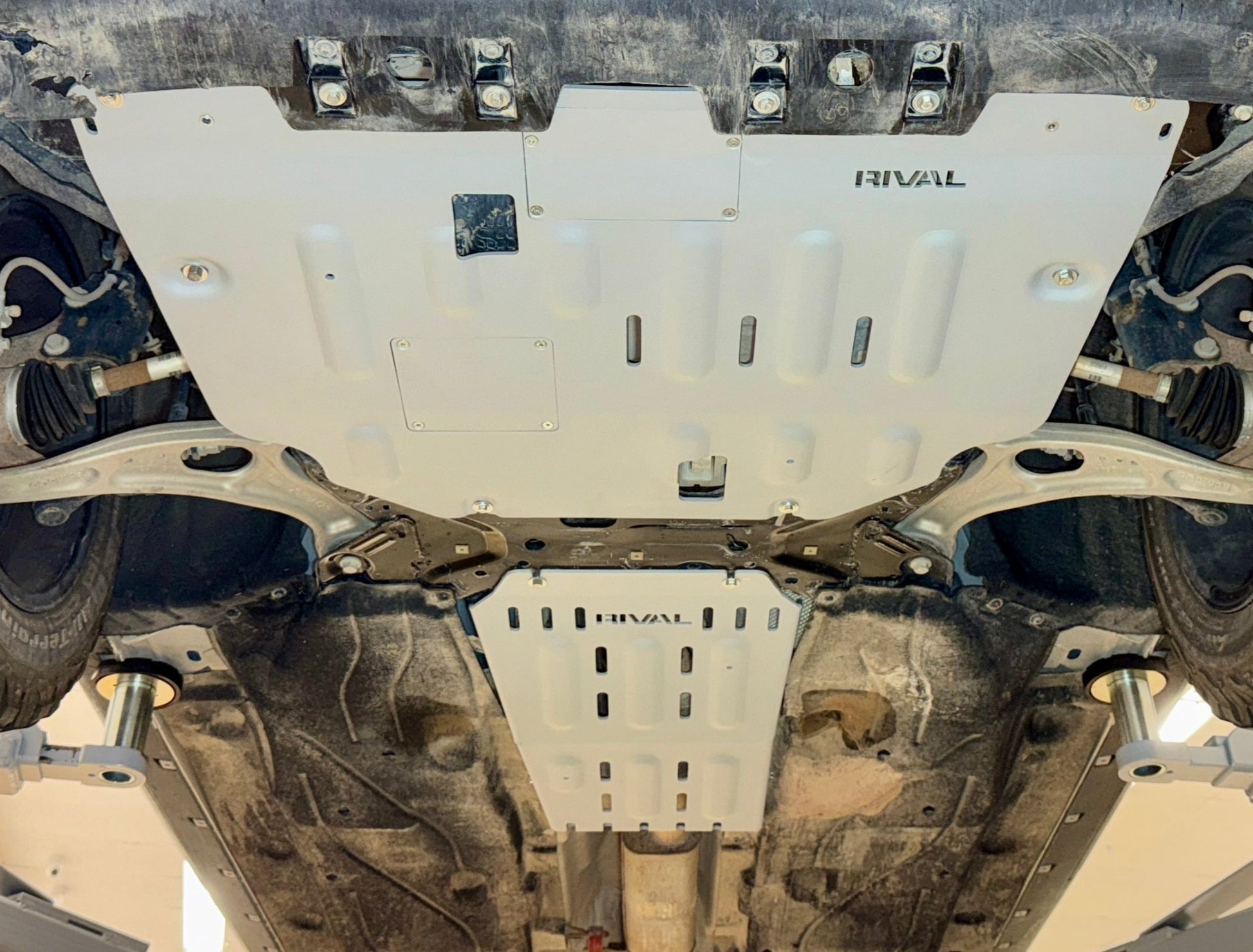 RIVAL Aluminum Engine Skid Plate 2022-2025 Ford Bronco Sport with polymer oil pan - RIVAL USA INC.