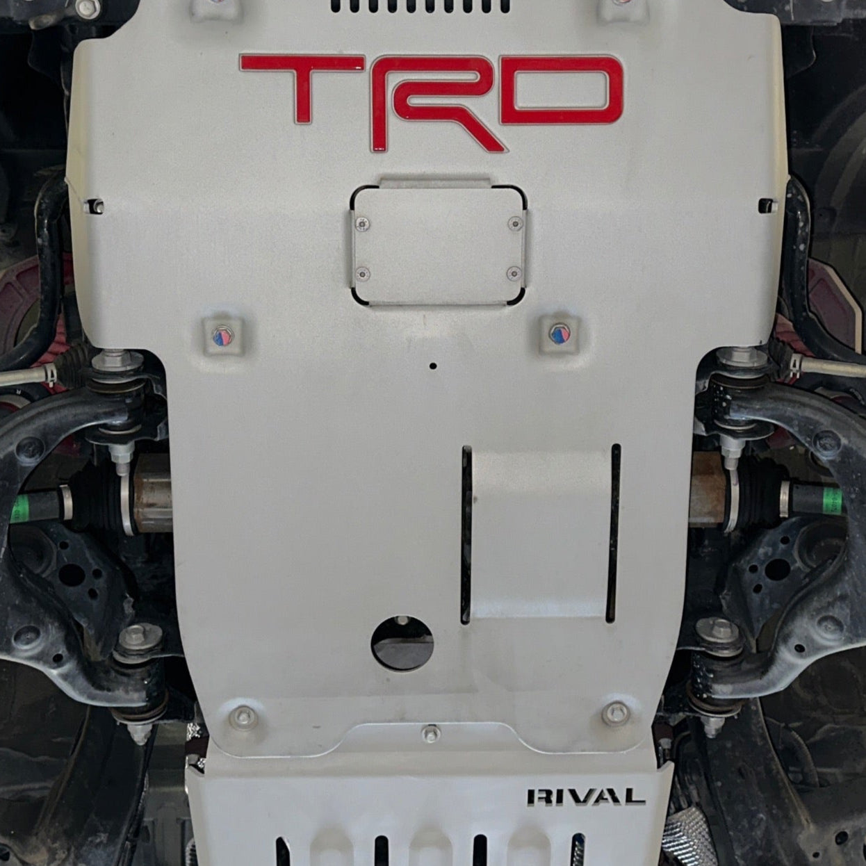 Does the Trd Skid Plate Cover the Catalytic Converter?