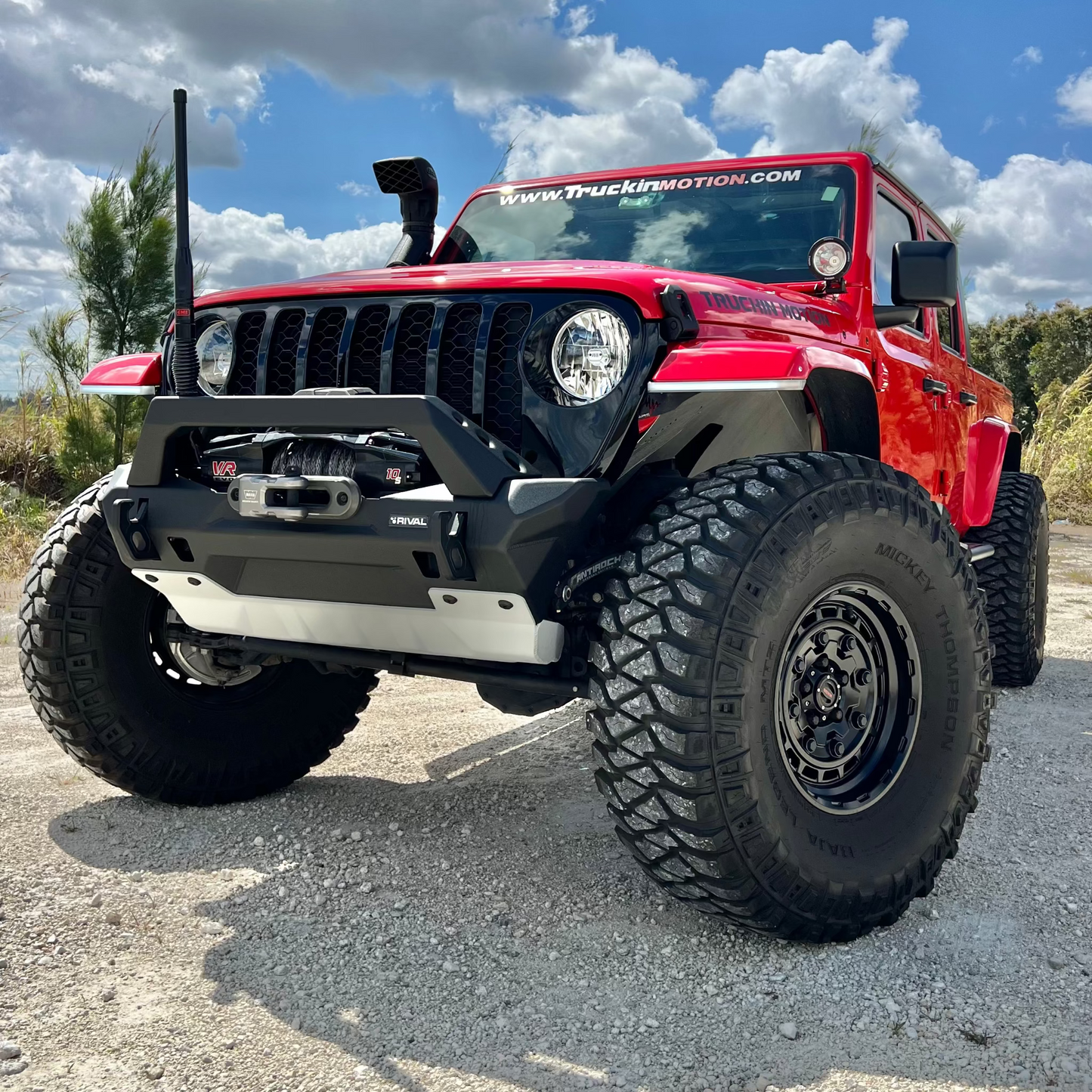 RIVAL Jeep Wrangler Front Aluminum Bumper 2018-2026 Jeep Wrangler JL 2007-2017 Jeep Wrangler JK 2020-2026 Jeep Gladiator incl. Mojave - RIVAL USA INC.