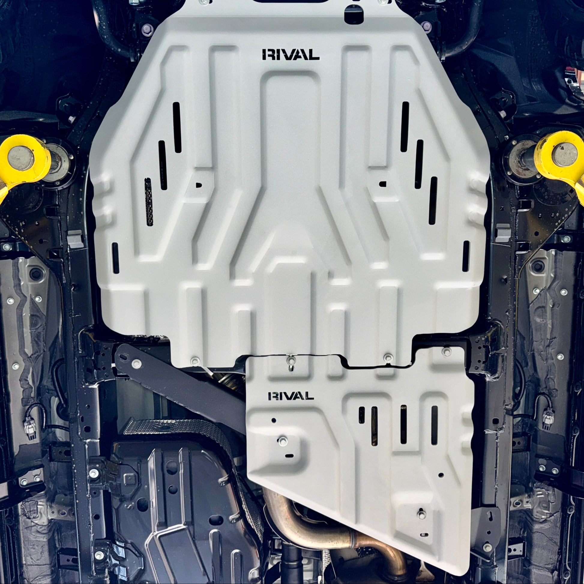 RIVAL Aluminum Transfer Case Skid Plate 2025-2026 Toyota 4Runner 2024-2026 Toyota Land Cruiser 2024-2026 Lexus GX550 2024-2026 Toyota Tacoma i-Force 2024-2026 Toyota Tacoma i-Force Max - RIVAL USA INC.