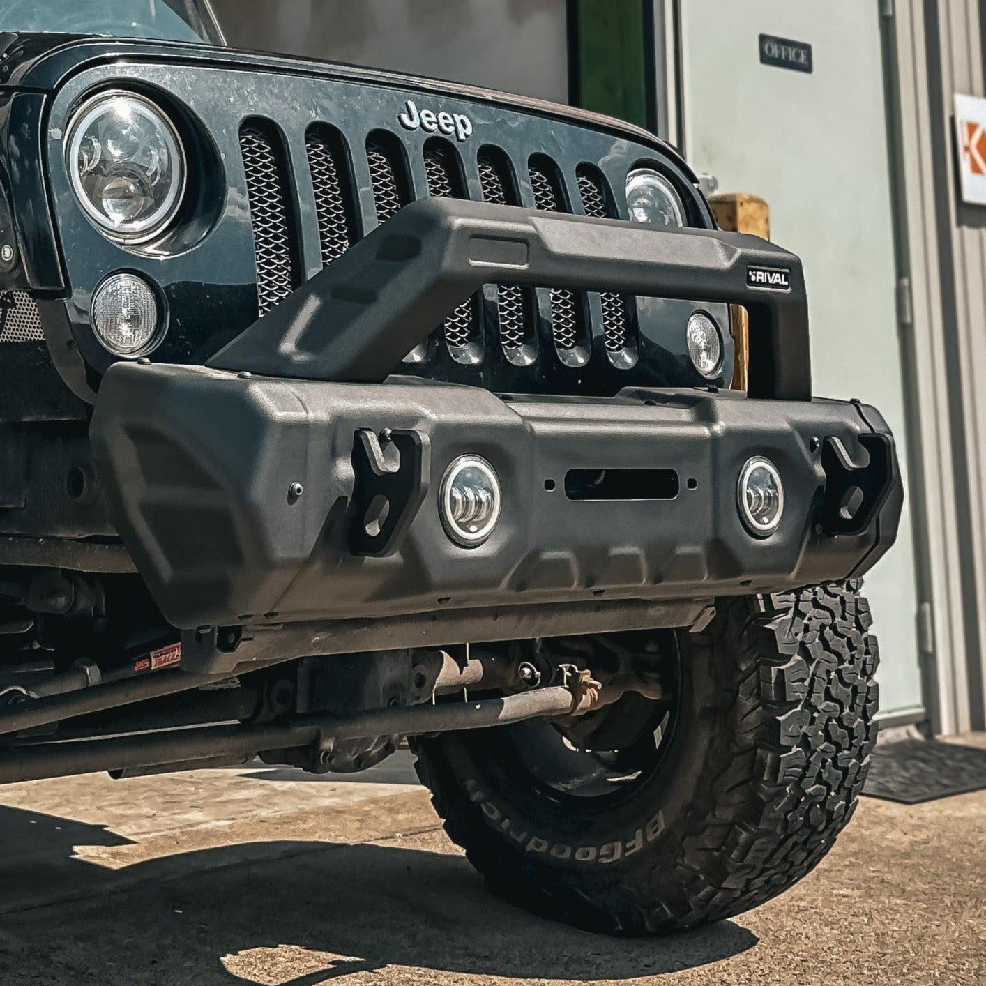 RIVAL Hoop for RIVAL Front Stamped Steel Bumper (does not fit Mopar bumper) - RIVAL USA INC.